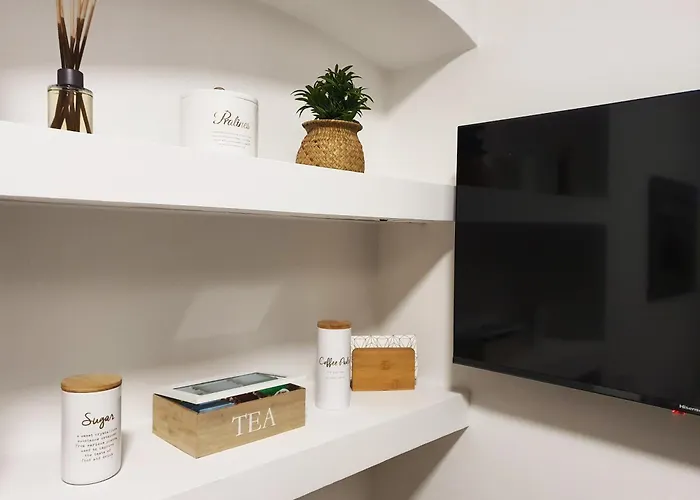 דירה Riverside Elegance *