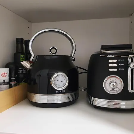 Riverside Elegance Appartamento *